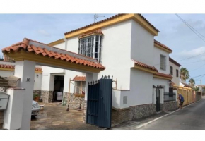 Casa bajo